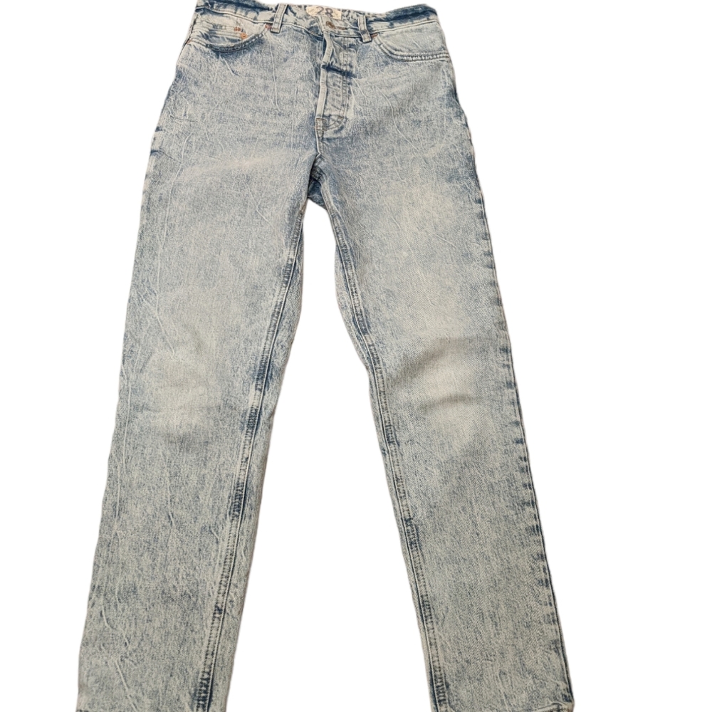 We the Free button fly high waist rigid denim size 28 free people Zuri jeans